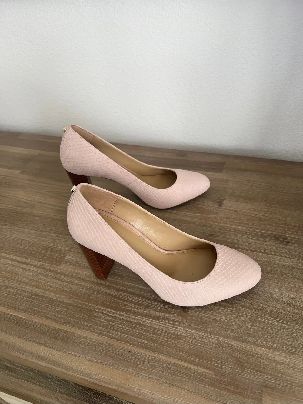 Michael Kors Textured Blush Pink Round-Toe Heels